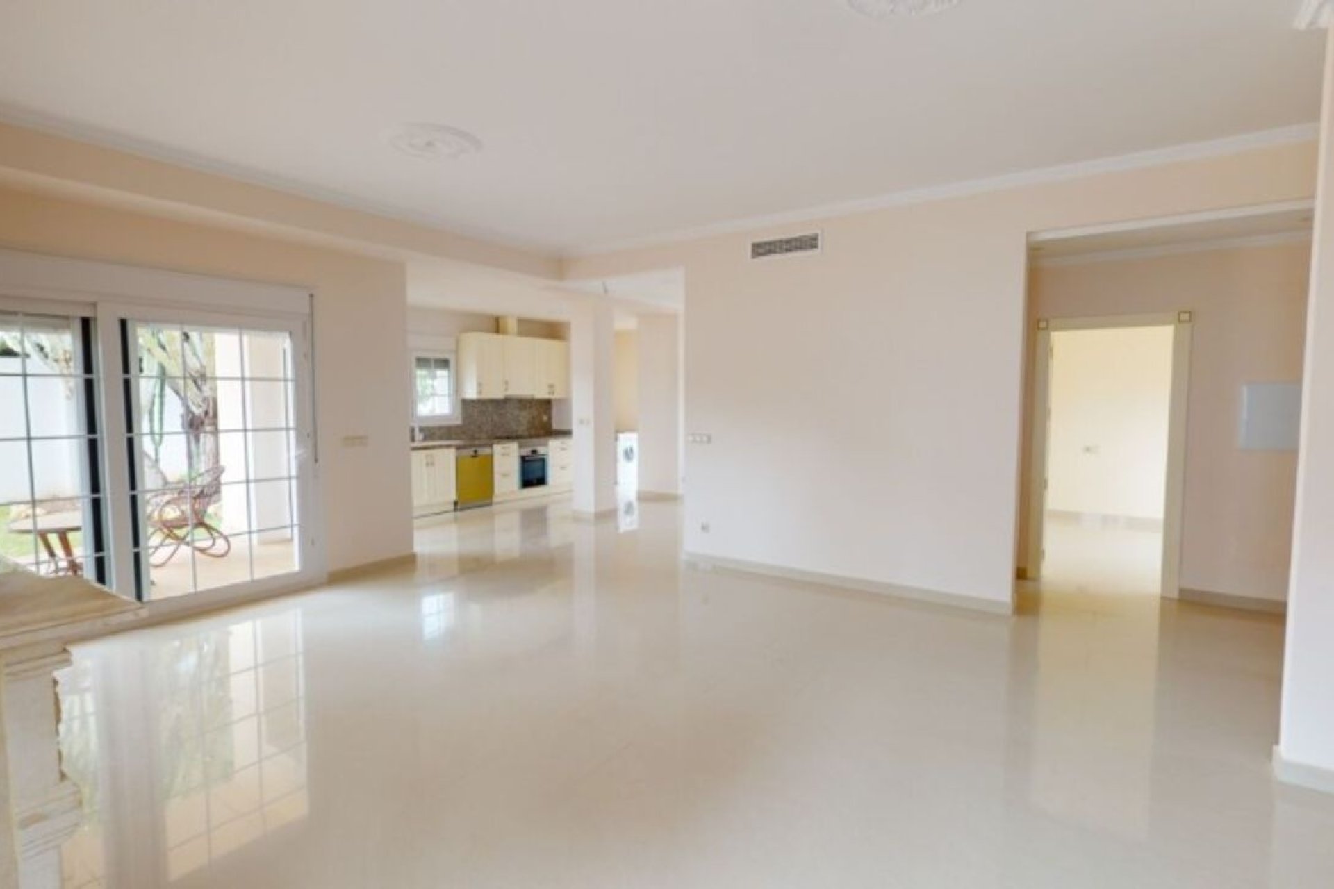 Reventa - Villa -
Cabo Roig - Costa Blanca