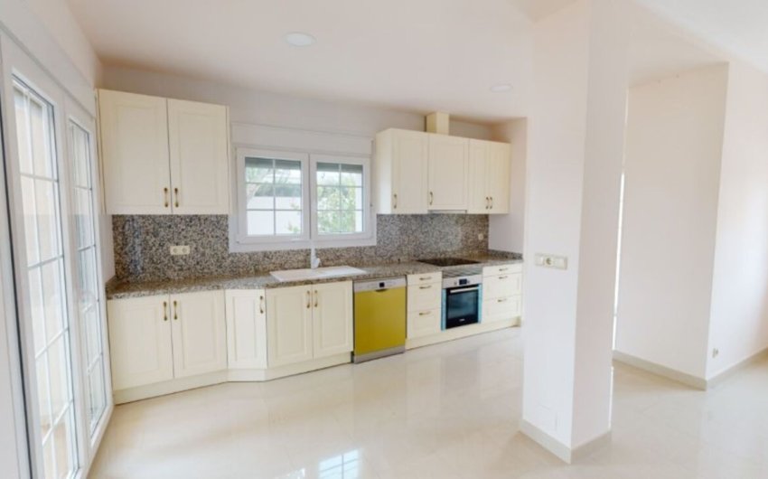 Reventa - Villa -
Cabo Roig - Costa Blanca