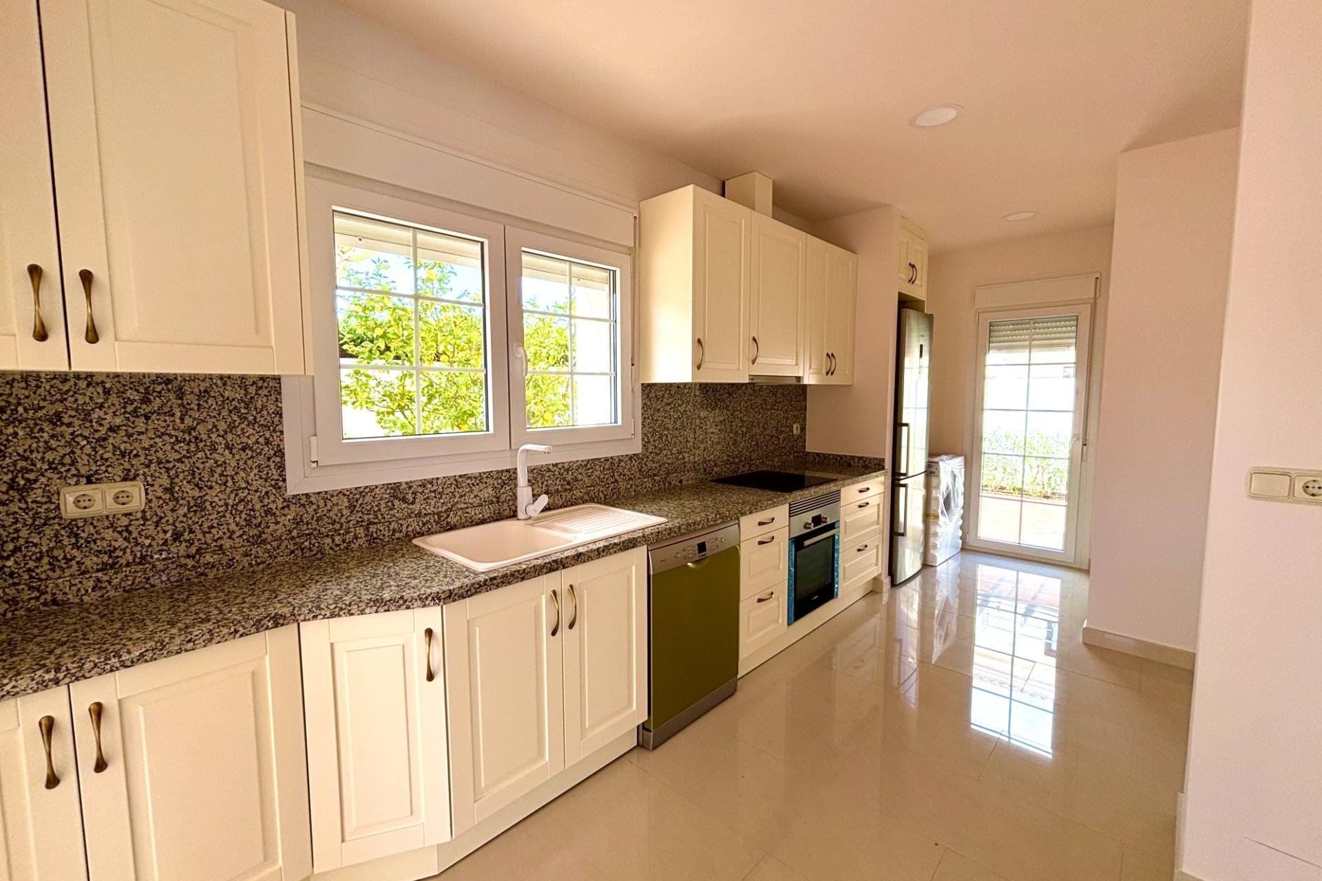 Reventa - Villa -
Cabo Roig - Costa Blanca