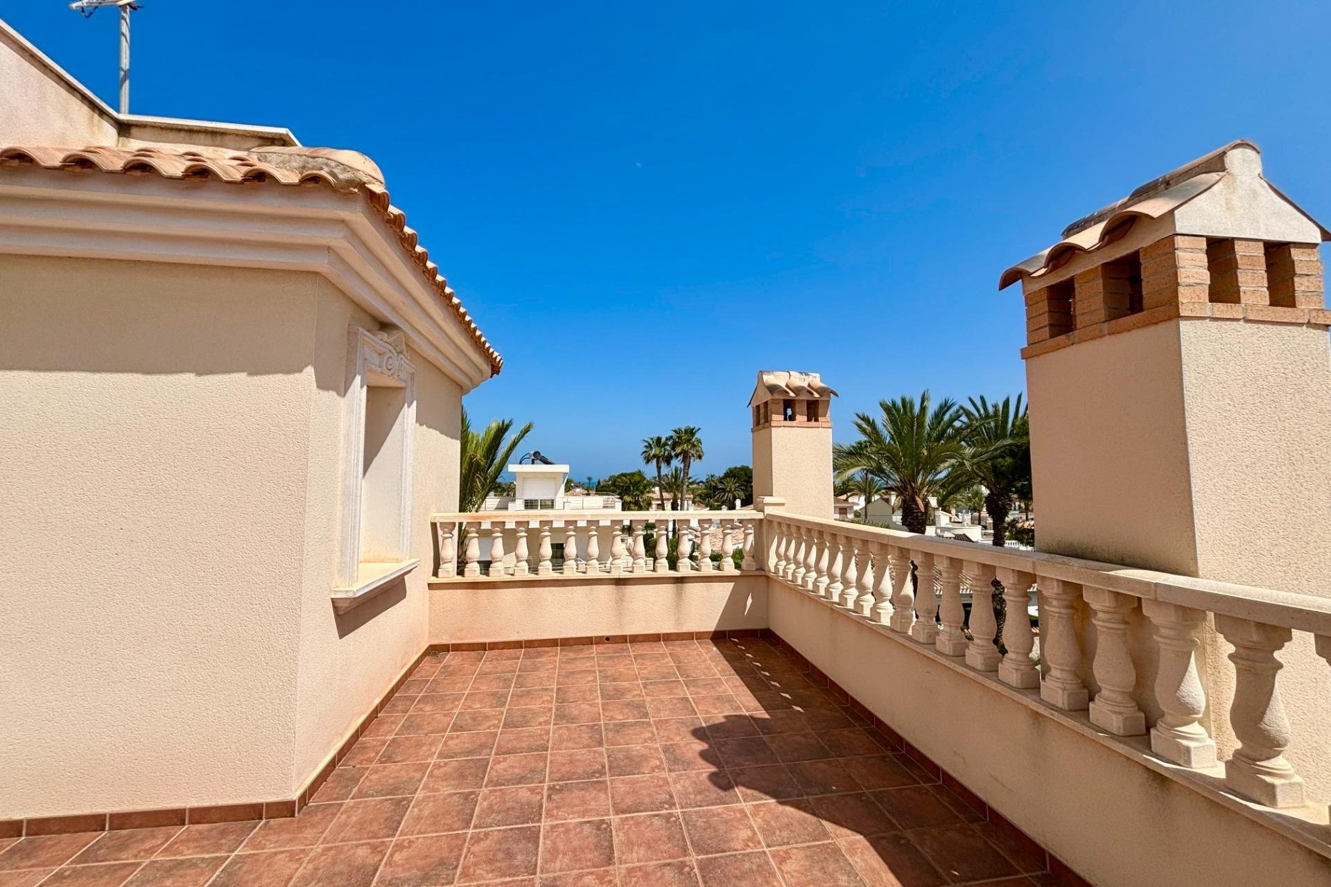 Reventa - Villa -
Cabo Roig - Costa Blanca
