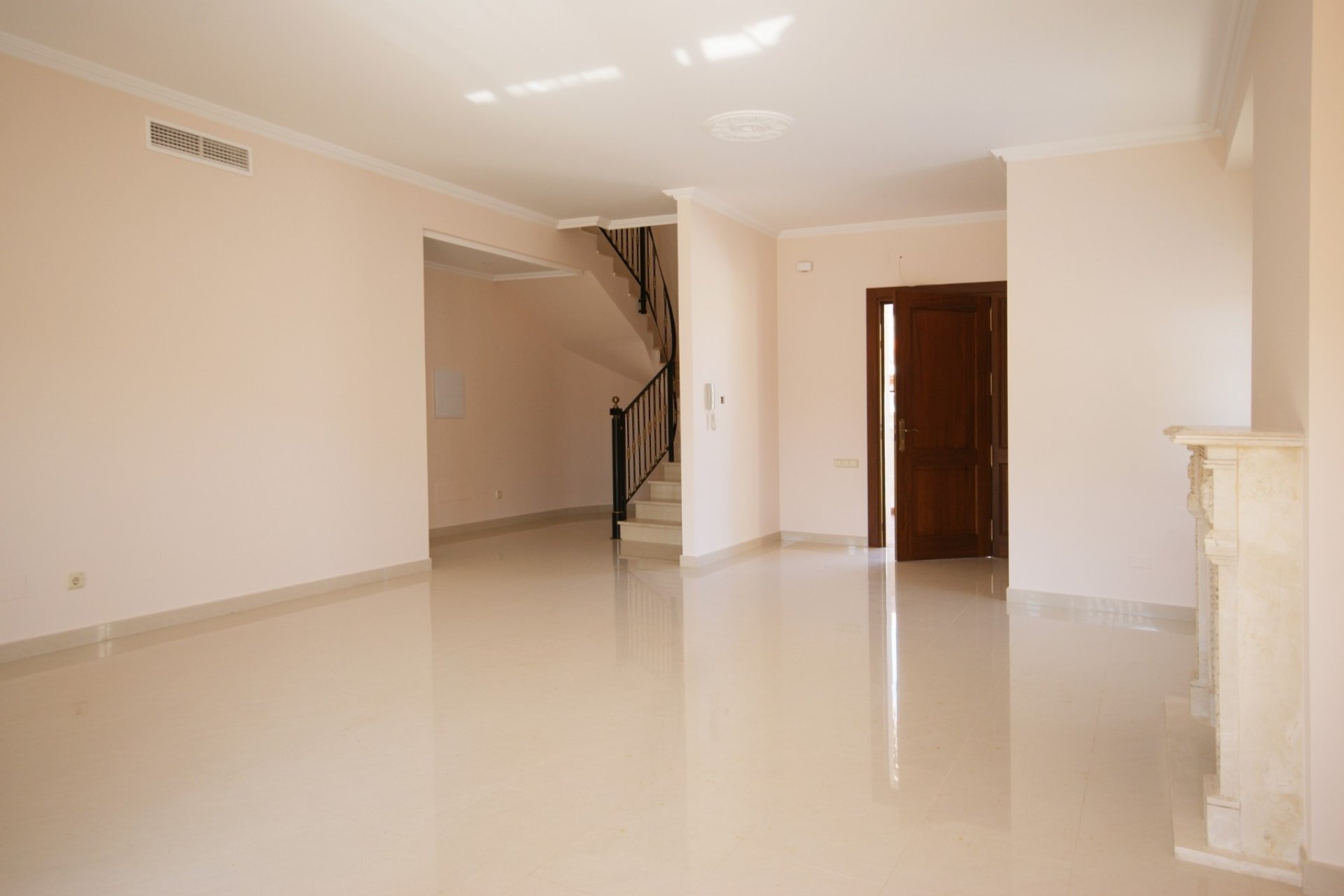 Reventa - Villa -
Cabo Roig - Costa Blanca