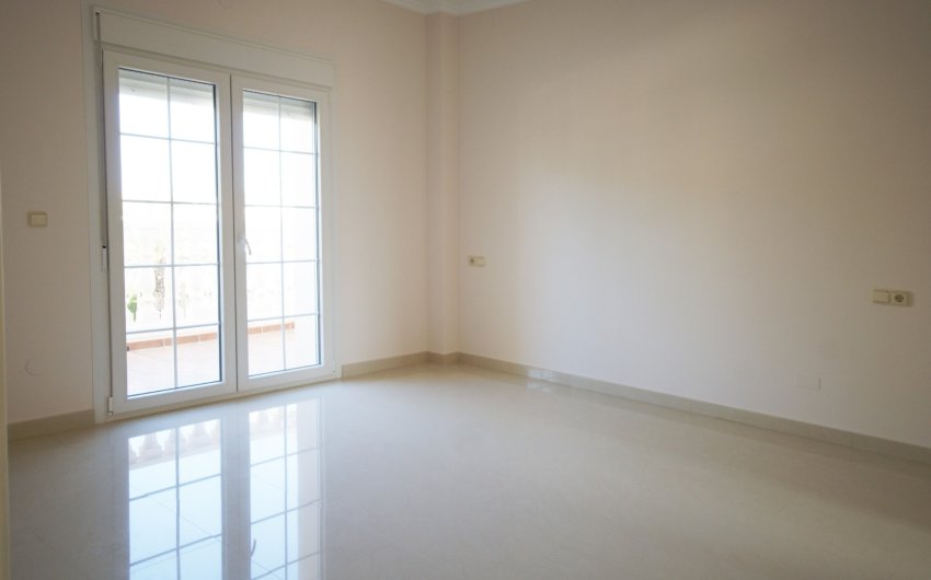 Reventa - Villa -
Cabo Roig - Costa Blanca