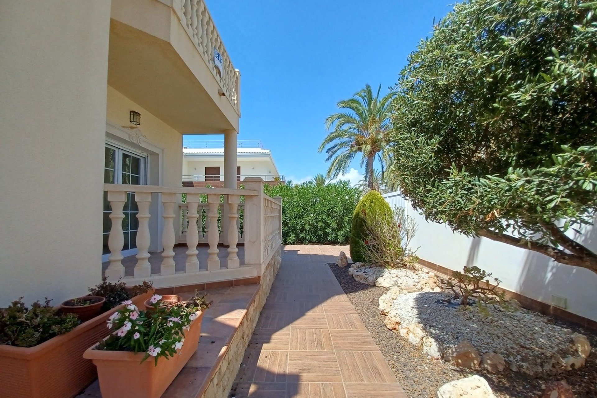 Reventa - Villa -
Cabo Roig - Costa Blanca