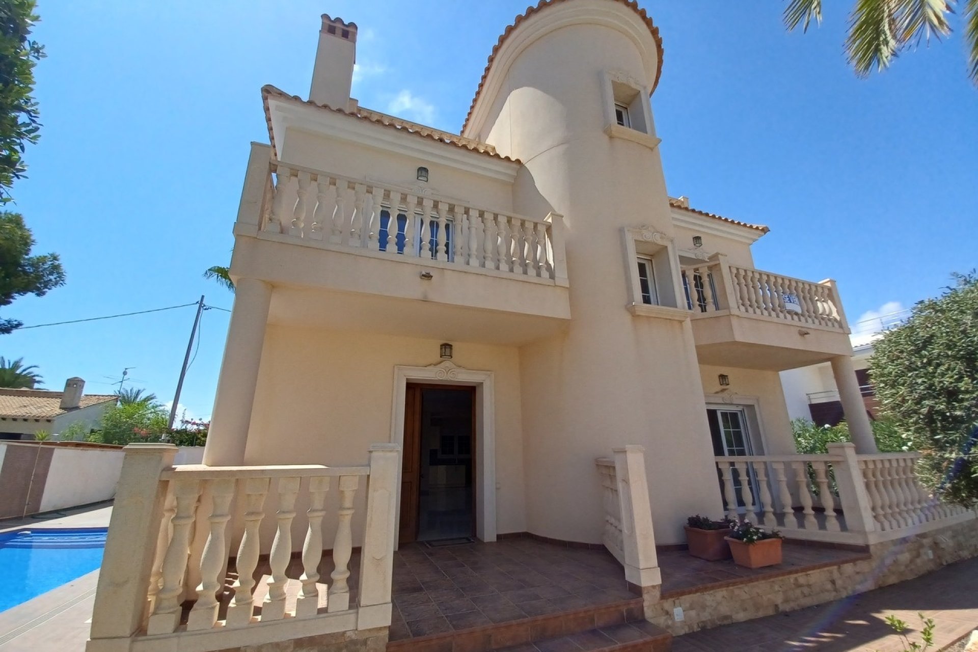 Reventa - Villa -
Cabo Roig - Costa Blanca