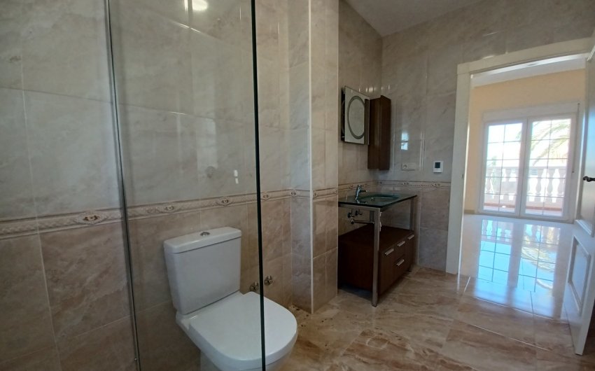 Reventa - Villa -
Cabo Roig - Costa Blanca