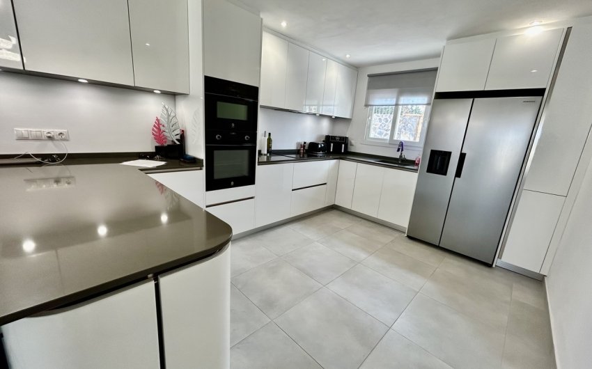 Reventa - Villa -
Cabo Roig - Costa Blanca