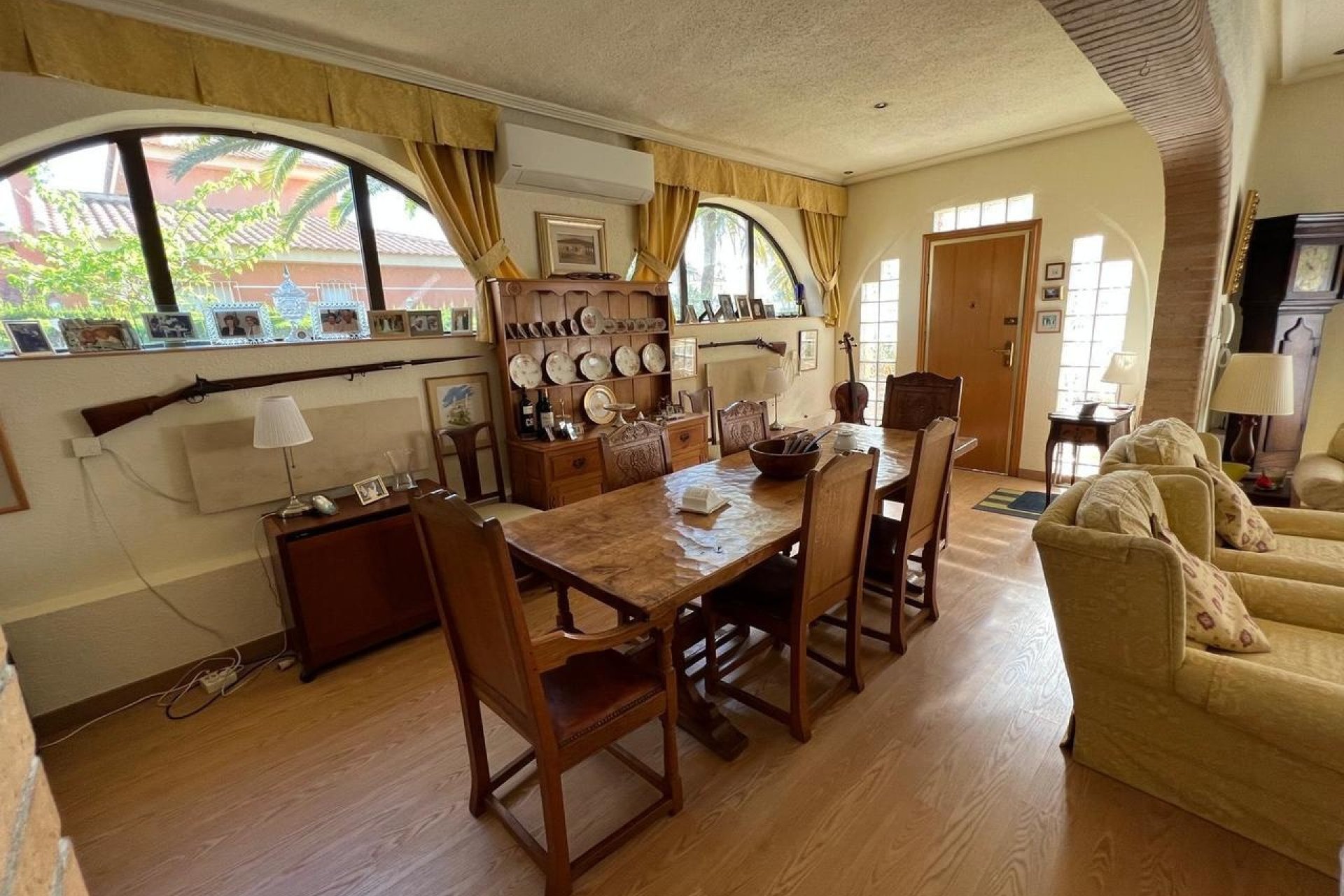 Reventa - Villa -
Cabo Roig - Costa Blanca