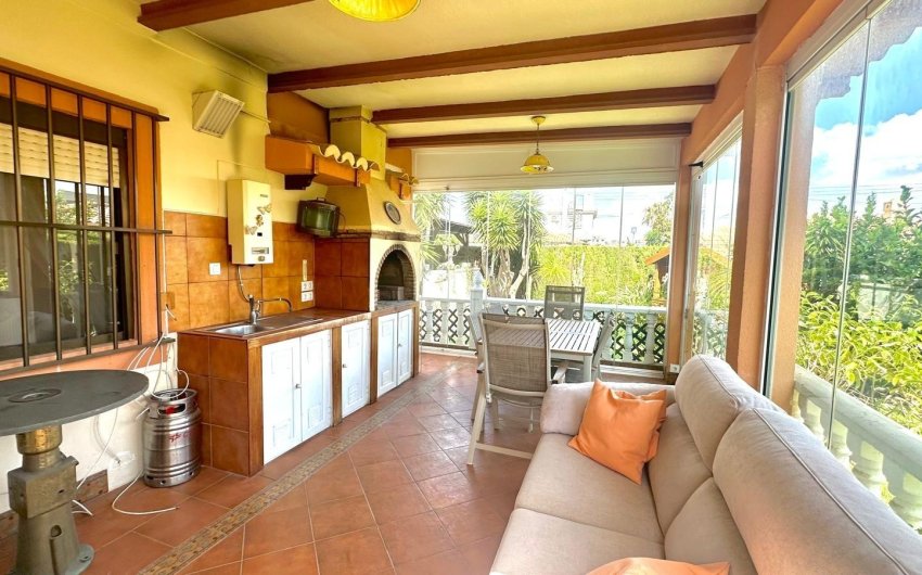 Reventa - Villa -
Cabo Roig - Costa Blanca