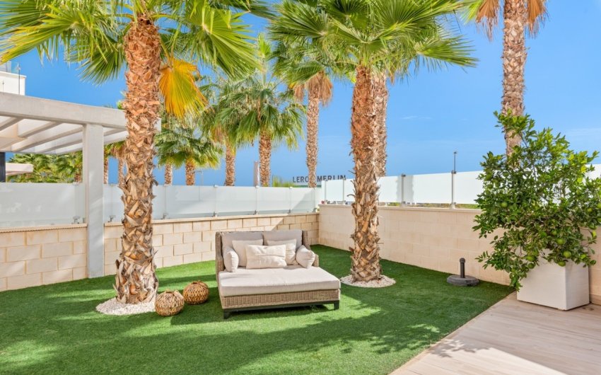 Reventa - Villa -
Cabo Roig - Costa Blanca