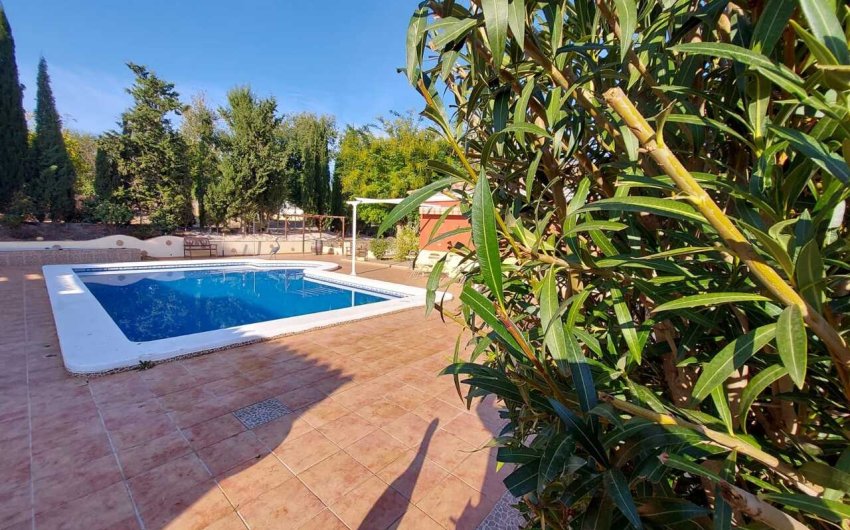 Reventa - Villa -
Calasparra - Inland