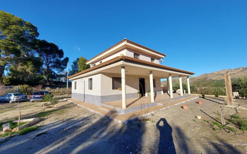 Reventa - Villa -
Calasparra - Inland