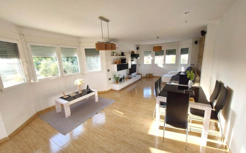 Reventa - Villa -
Calasparra - Inland