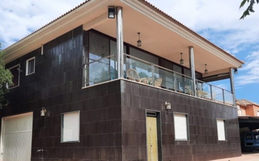 Reventa - Villa -
Calasparra - Inland