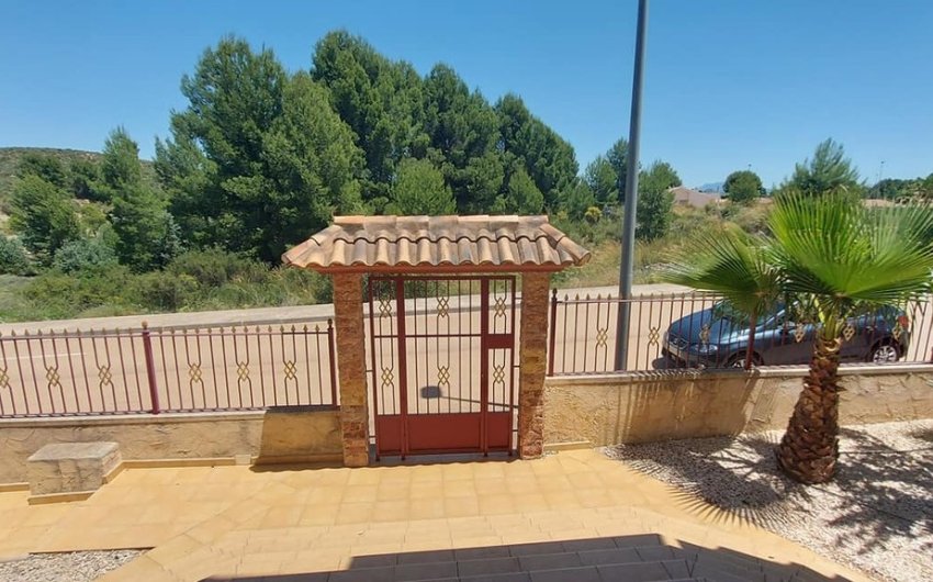 Reventa - Villa -
Calasparra - Inland