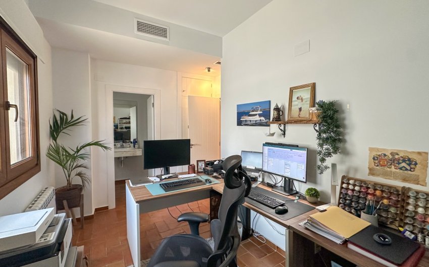 Reventa - Villa -
Campoamor - Costa Blanca