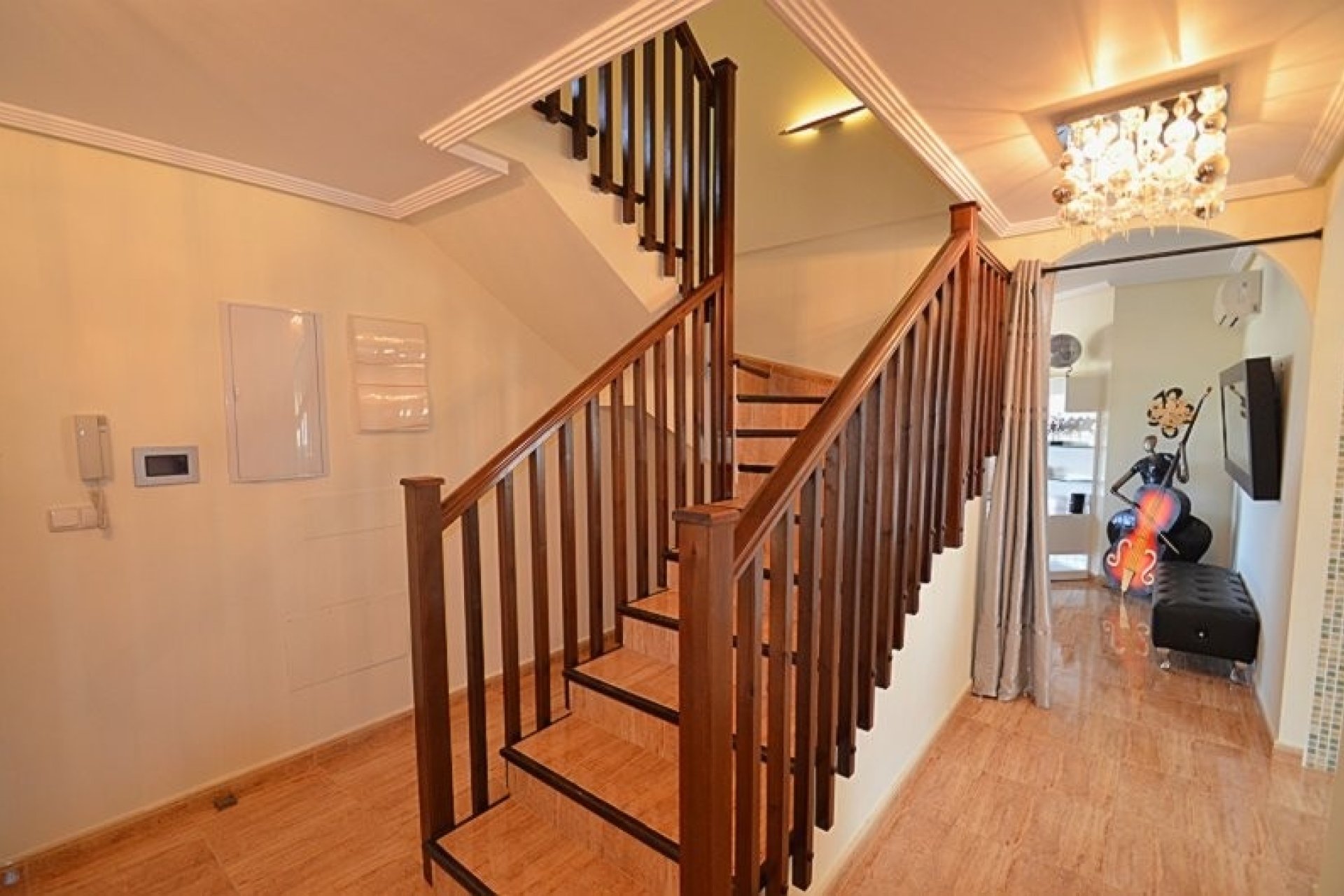 Reventa - Villa -
Campos del Río - Inland