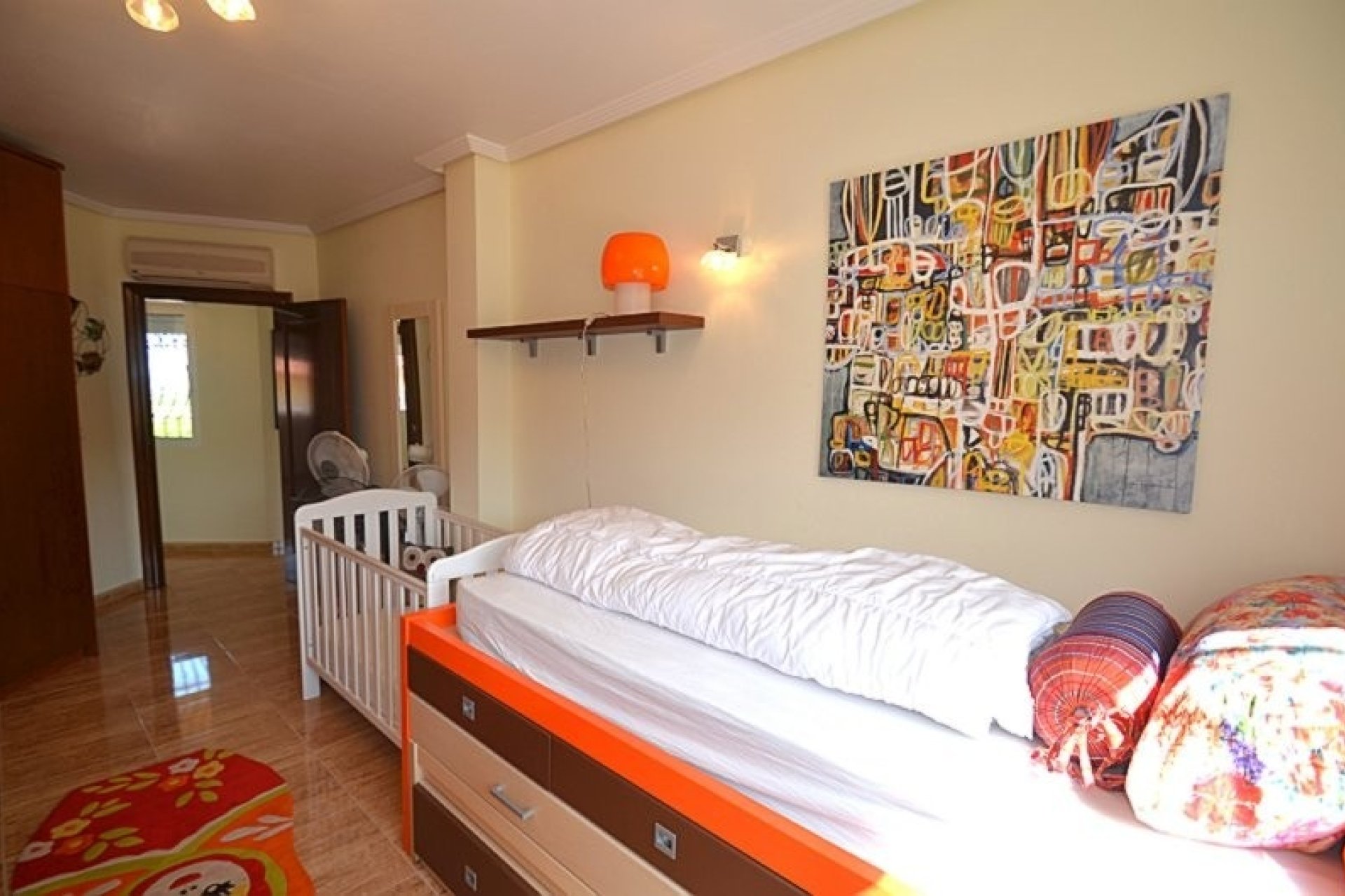 Reventa - Villa -
Campos del Río - Inland