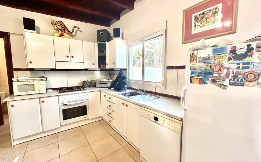 Reventa - Villa -
Catral - Costa Blanca