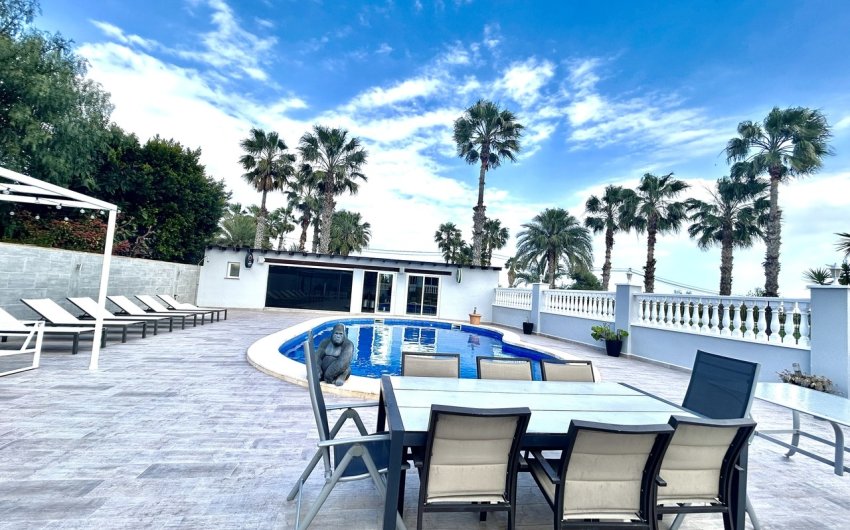 Reventa - Villa -
Catral - Costa Blanca