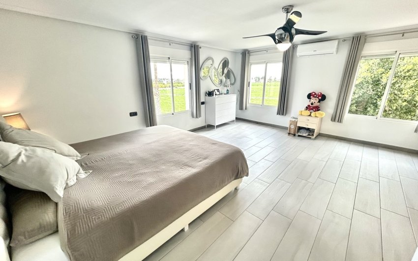 Reventa - Villa -
Catral - Costa Blanca