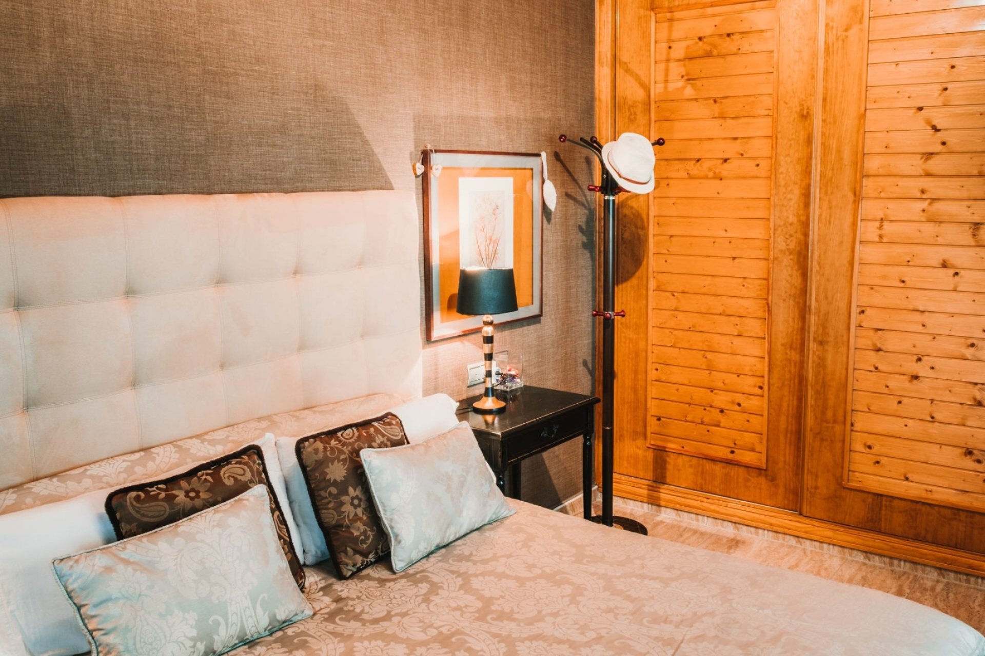 Reventa - Villa -
Catral