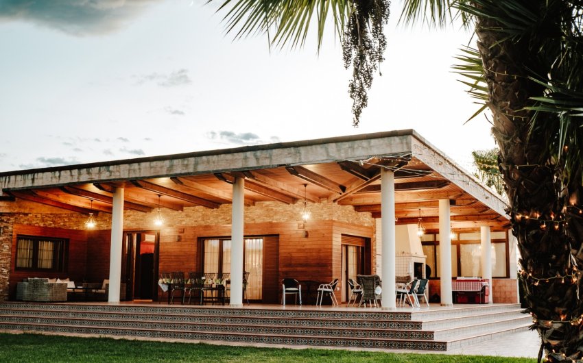 Reventa - Villa -
Catral