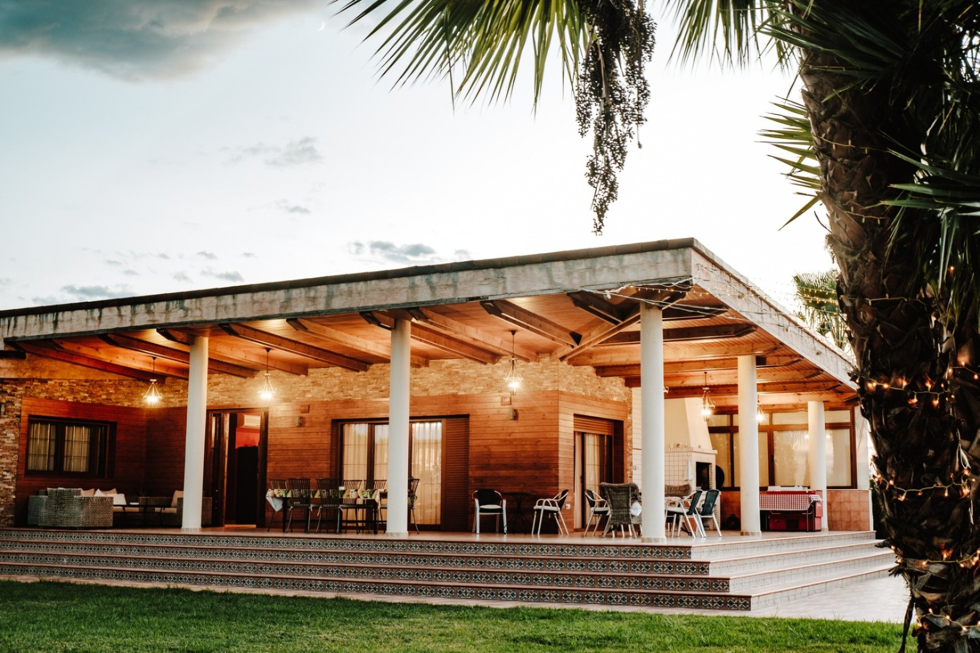 Reventa - Villa -
Catral