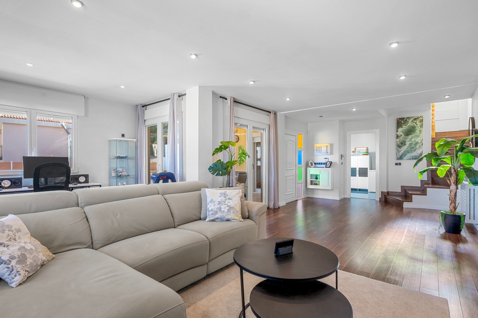 Reventa - Villa -
Ciudad De Las Comunicaciones - Costa Blanca