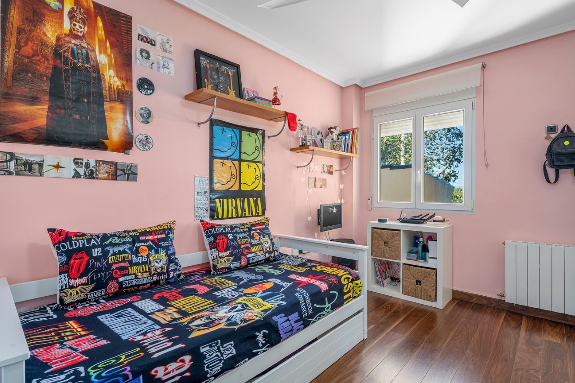 Reventa - Villa -
Ciudad De Las Comunicaciones - Costa Blanca
