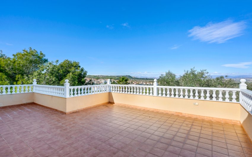 Reventa - Villa -
Ciudad De Las Comunicaciones - Costa Blanca