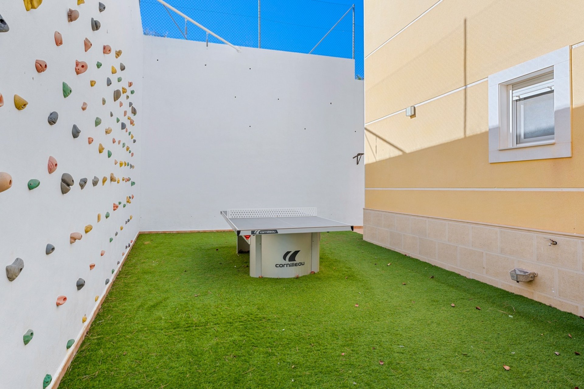 Reventa - Villa -
Ciudad De Las Comunicaciones - Costa Blanca