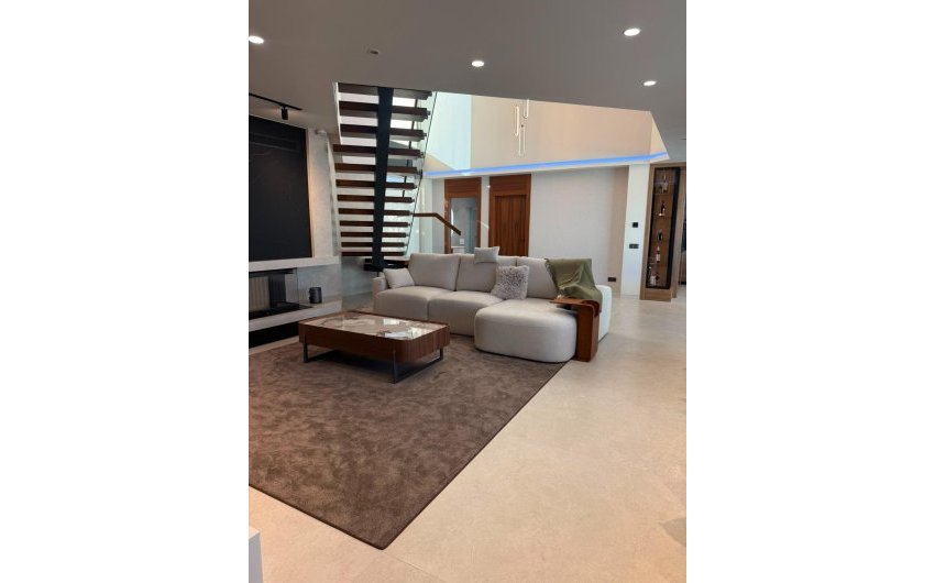 Reventa - Villa -
Ciudad Quesada - Centro De La Ciudad Quesada