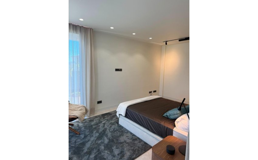 Reventa - Villa -
Ciudad Quesada - Centro De La Ciudad Quesada