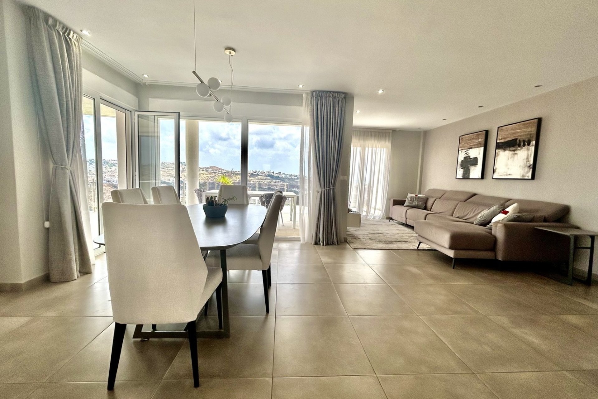 Reventa - Villa -
Ciudad Quesada - Costa Blanca