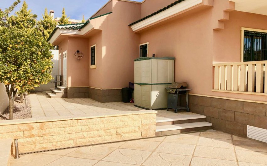 Reventa - Villa -
Ciudad Quesada - Costa Blanca