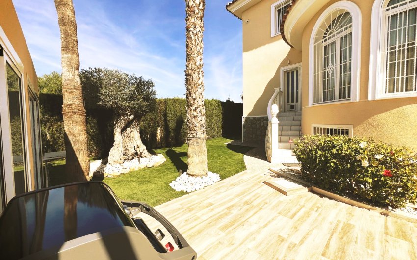 Reventa - Villa -
Ciudad Quesada - Costa Blanca