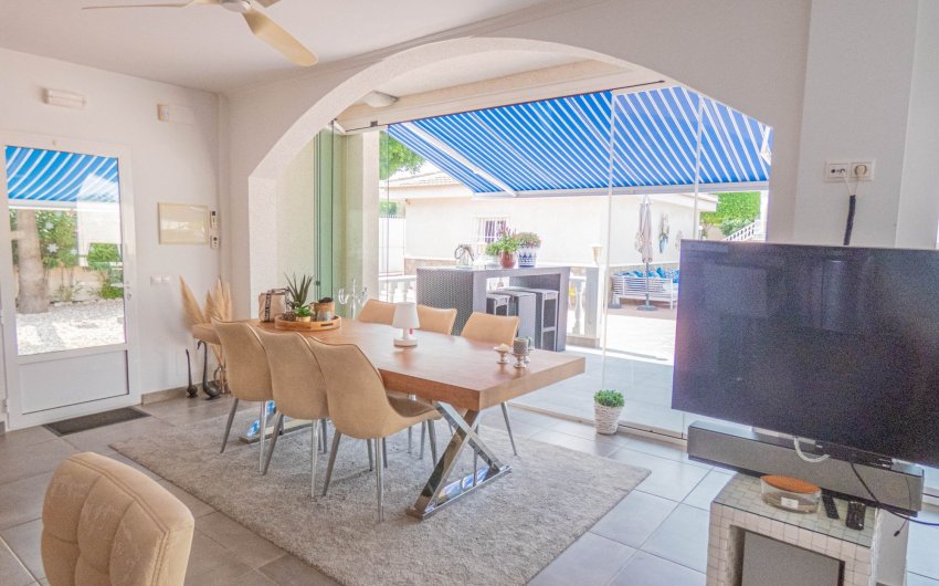 Reventa - Villa -
Ciudad Quesada - Costa Blanca
