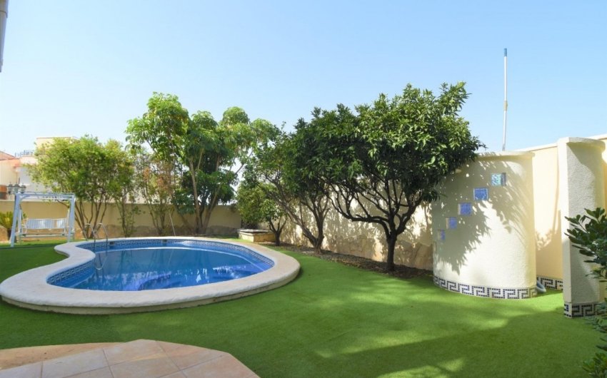 Reventa - Villa -
Ciudad Quesada - Costa Blanca