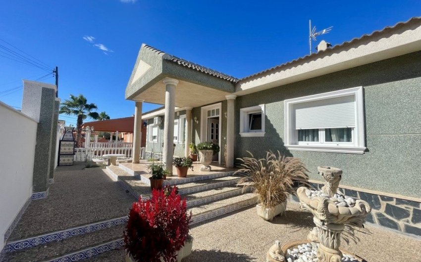 Reventa - Villa -
Ciudad Quesada - Costa Blanca