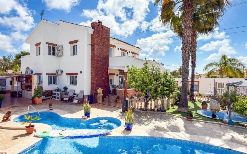 Reventa - Villa -
Ciudad Quesada - Costa Blanca