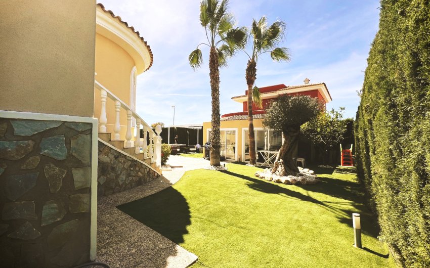 Reventa - Villa -
Ciudad Quesada - Costa Blanca