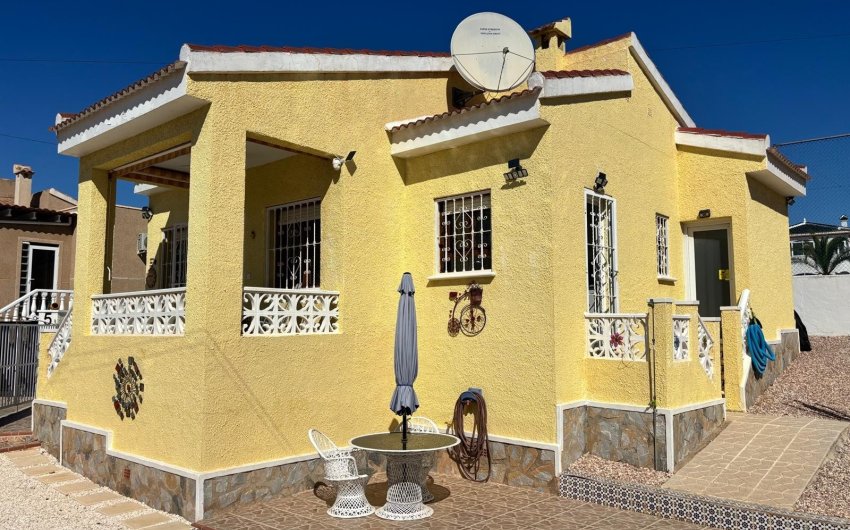 Reventa - Villa -
Ciudad Quesada - Costa Blanca
