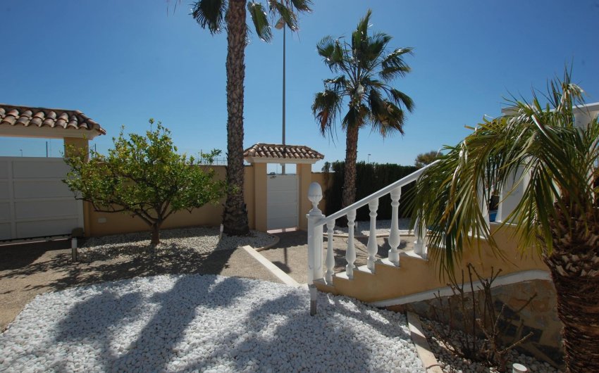 Reventa - Villa -
Ciudad Quesada - Costa Blanca