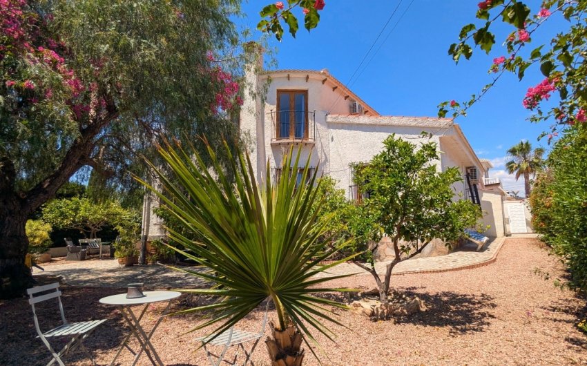 Reventa - Villa -
Ciudad Quesada - Costa Blanca