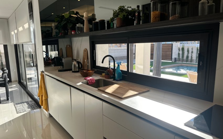 Reventa - Villa -
Ciudad Quesada - Doña Pepa