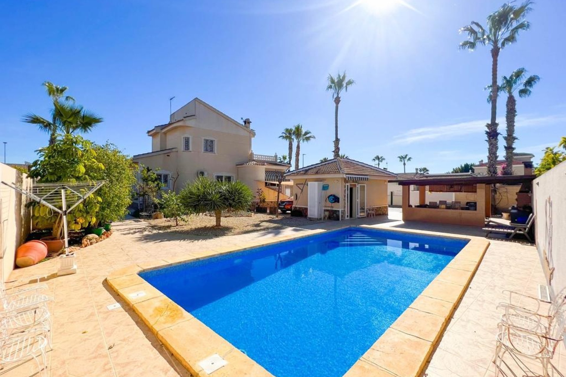 Reventa - Villa -
Ciudad Quesada - Doña Pepa