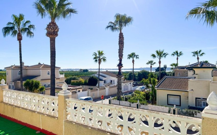 Reventa - Villa -
Ciudad Quesada - Doña Pepa