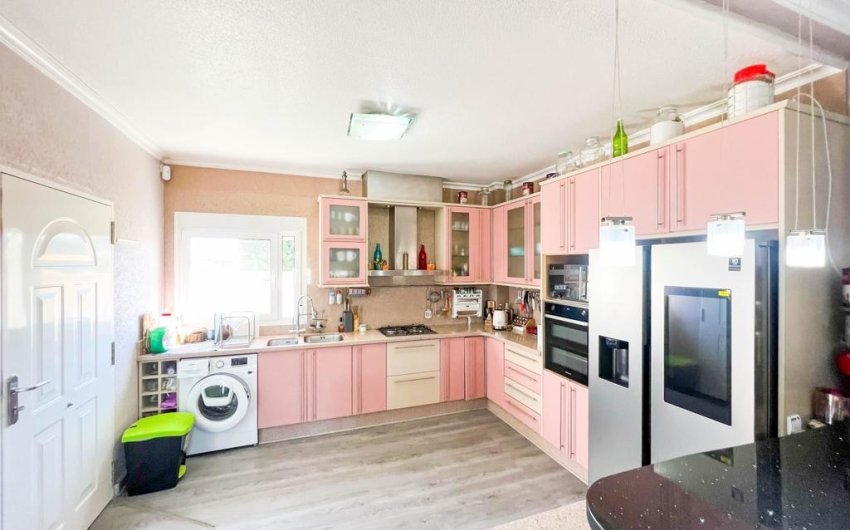 Reventa - Villa -
Ciudad Quesada - Doña Pepa