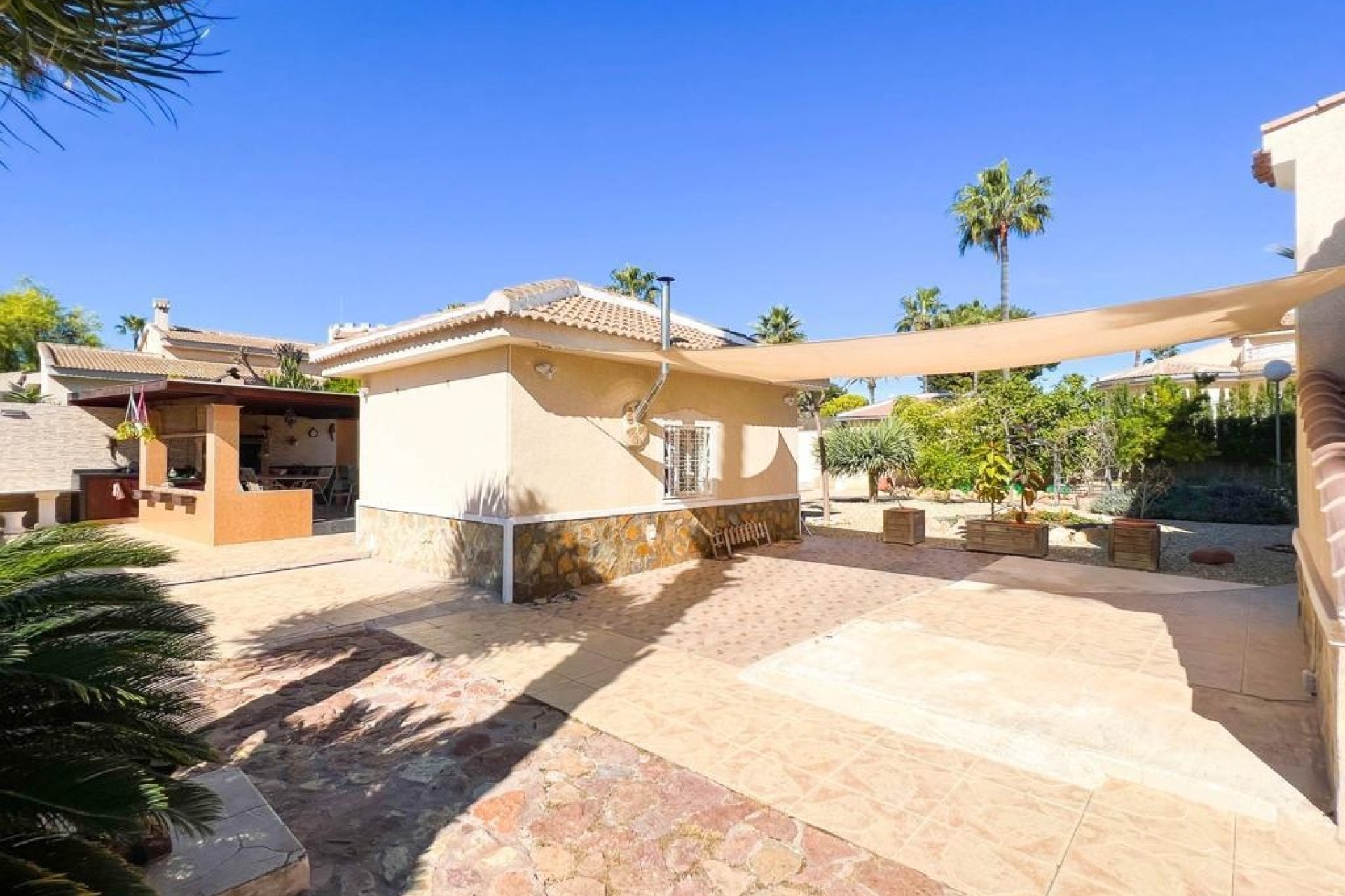 Reventa - Villa -
Ciudad Quesada - Doña Pepa