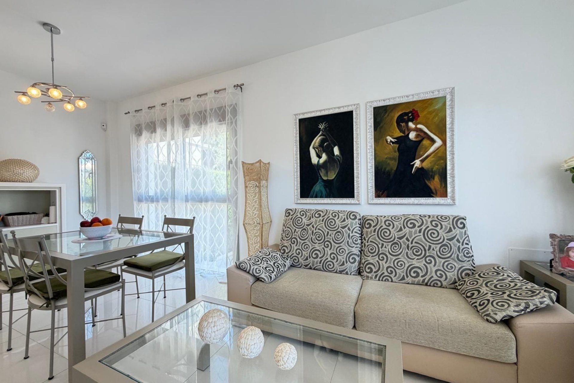 Reventa - Villa -
Ciudad Quesada - Dona Pepa